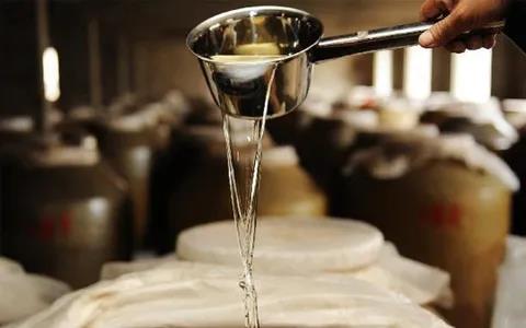 酒水原材料環節
